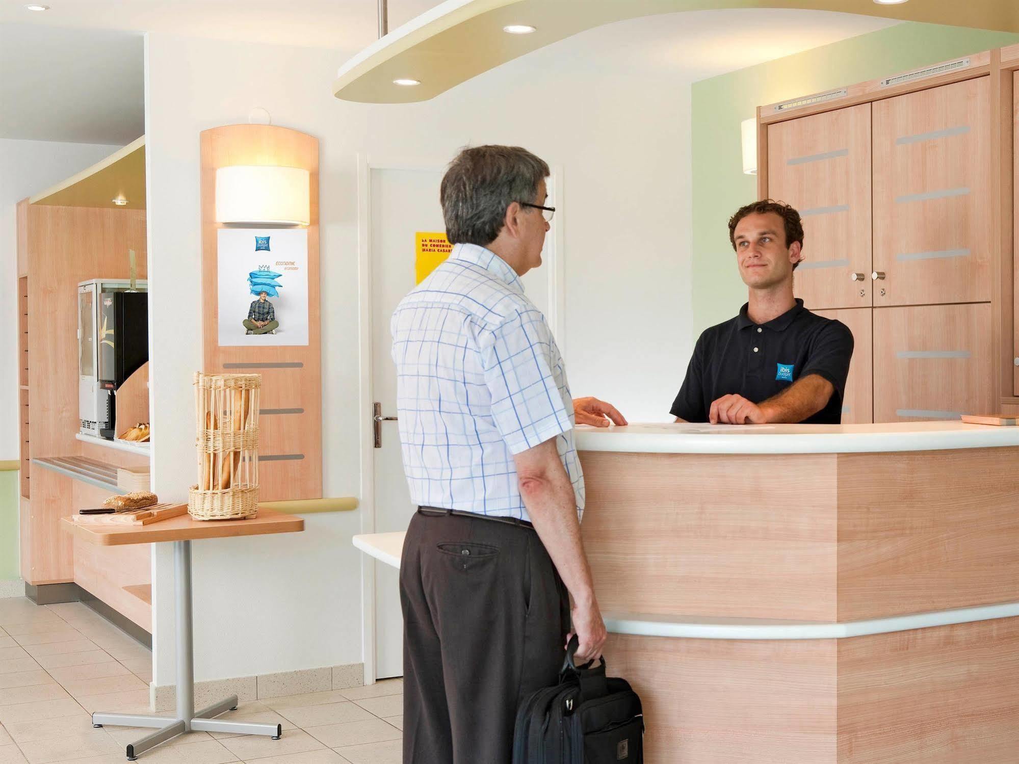 Ibis Budget Berlin Hennigsdorf Hotel Exterior photo